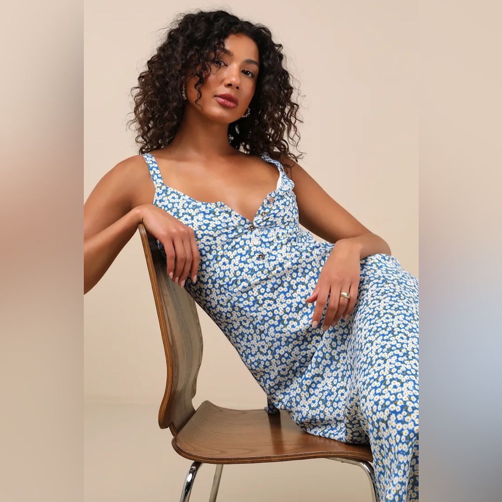 Lulus Darling Daisies Blue Floral Print Midi Dress - Size M - Picture 2 of 11